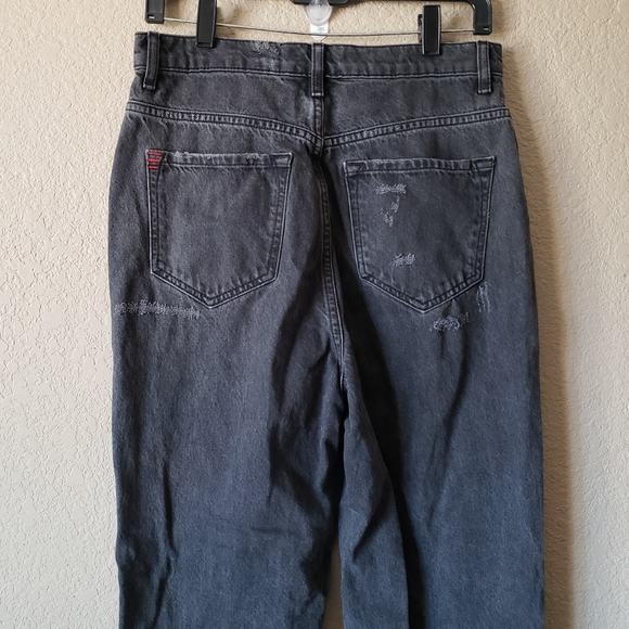 BDG Urban Outfitters Black Mom High Rise Jean sz 28 - Picture 4 of 10